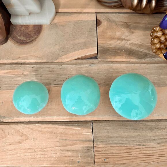 Viking Glass Mould Mosser Glass Solid Jadeite Glass Mushroom (Set of 3) - Picture 6 of 6